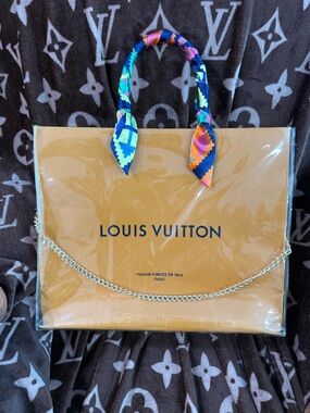 Large Repurposed Louis Vuitton Shopping Bag!
Plus bonus Louis Vuitton gift!!